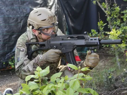 Elu - Alpha 07 - Especialista en Comunicaciones del Escuadrón Alpha